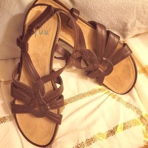 📿👡YUU LEATHER SANDALS